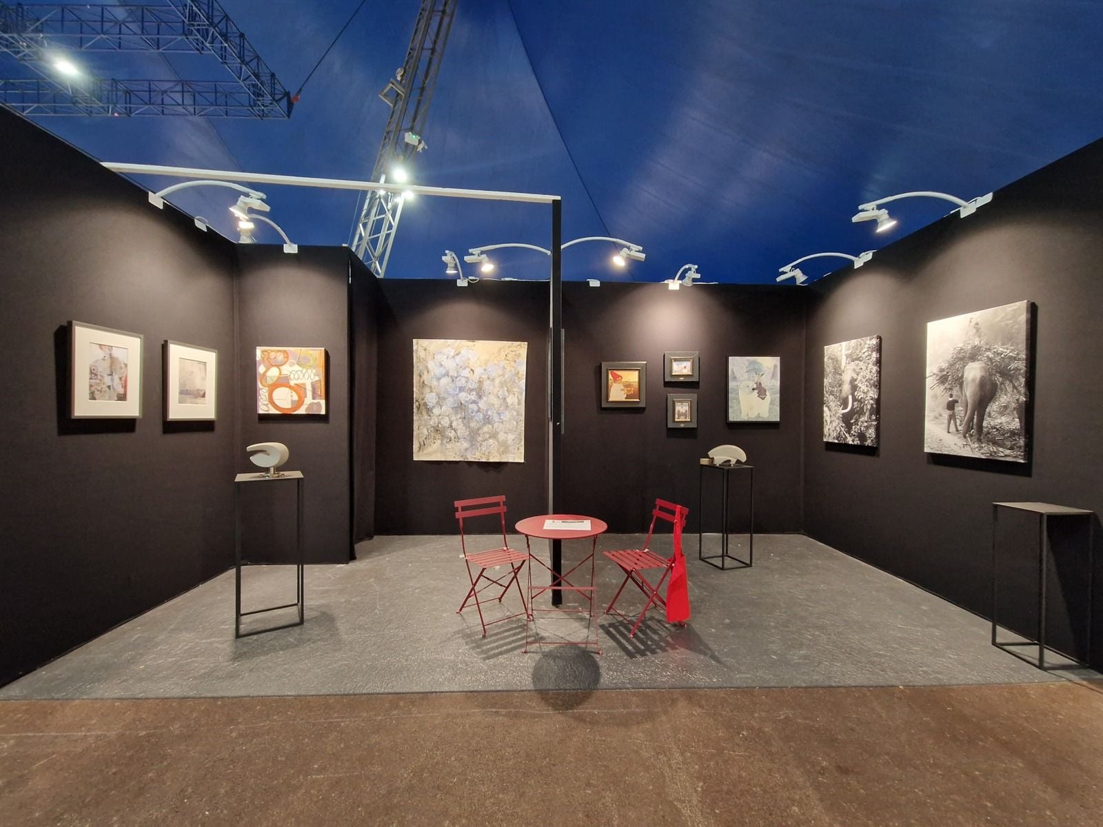 Art Paris background